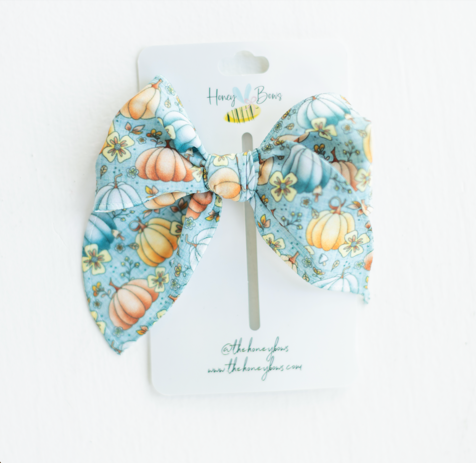 Festive Pumpkins Bow